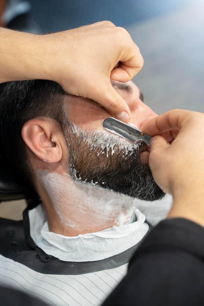 Barbier et rasage à l'ancienne